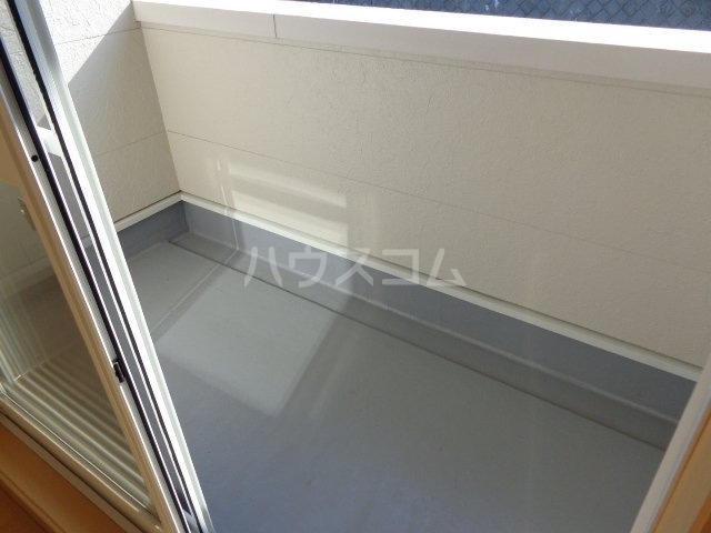 19/25 バルコニー