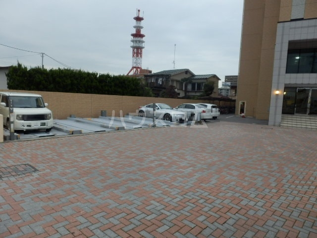 22/30 駐車場