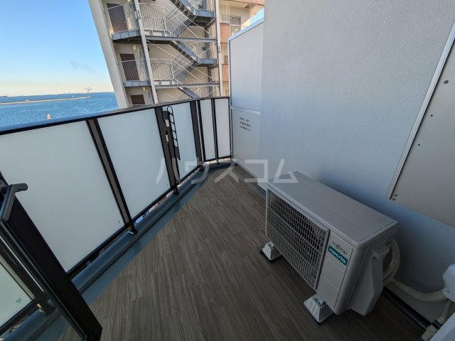 16/25 バルコニー