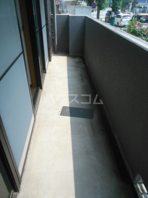 16/27 バルコニー