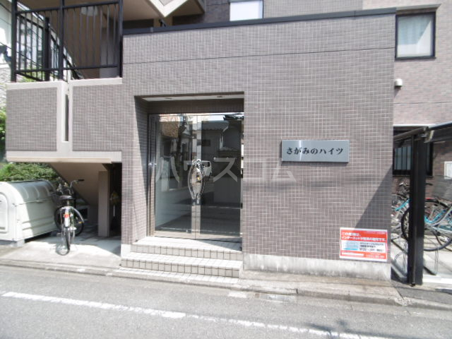 3/5 エントランス