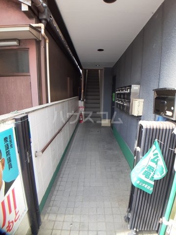 15/25 エントランス