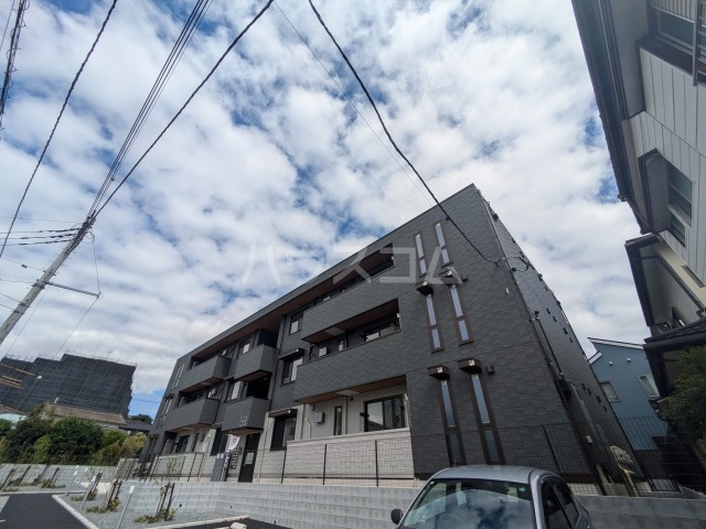 2/30 外観