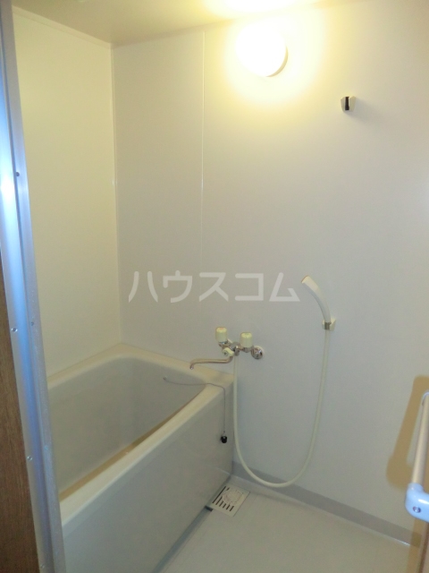 15/26 浴室