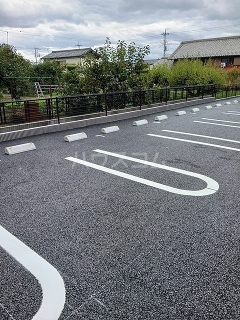 14/20 駐車場