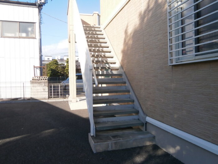 19/28 エントランス