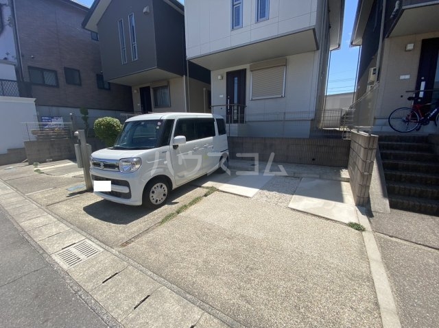 20/25 駐車場