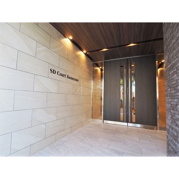 15/24 エントランス