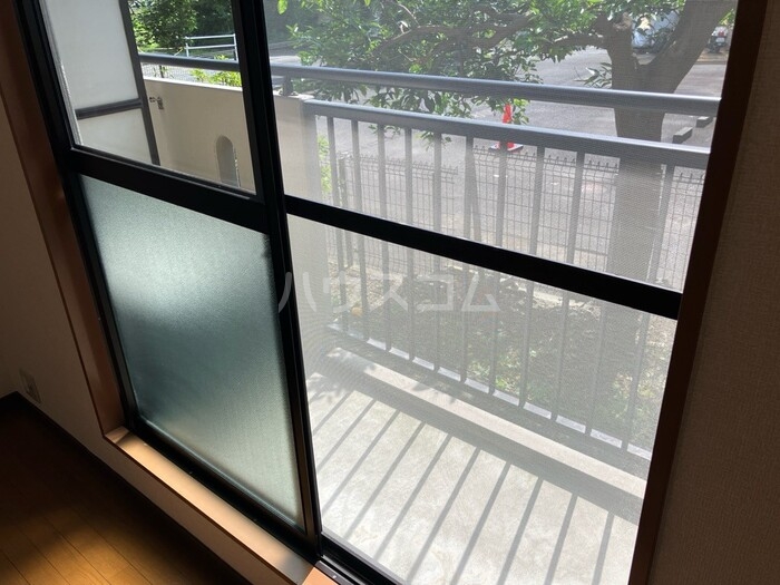 13/23 バルコニー