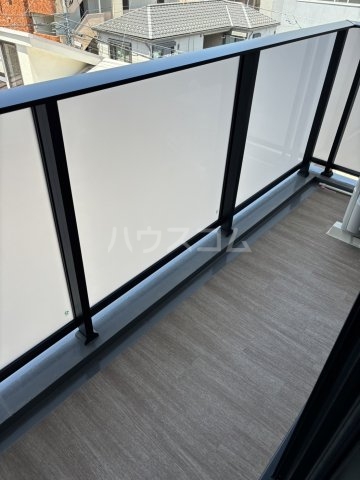 21/30 バルコニー