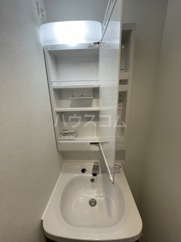 13/30 洗面