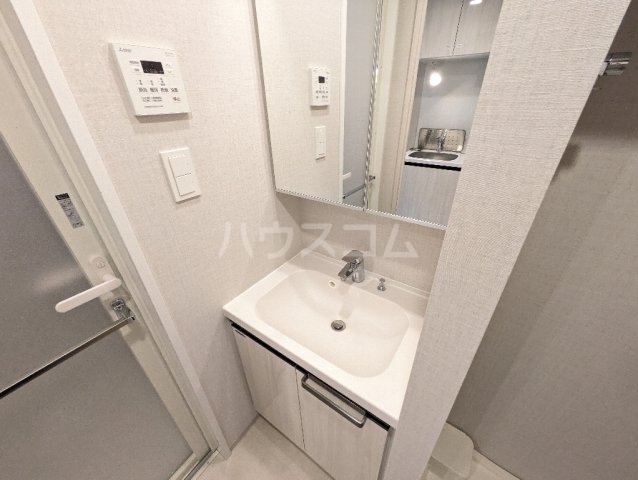 15/30 洗面