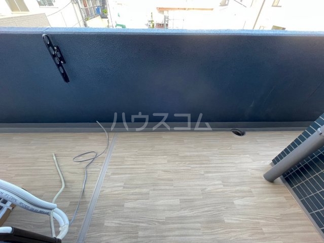 21/30 バルコニー