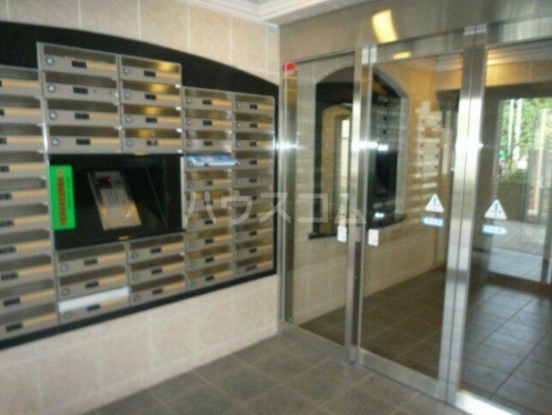 2/11 エントランス