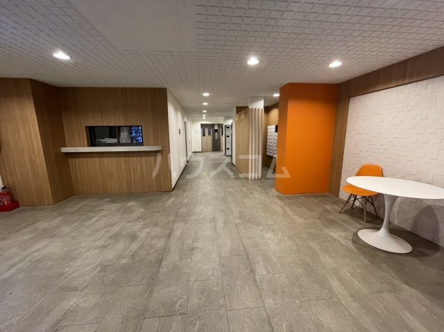 29/30 エントランス