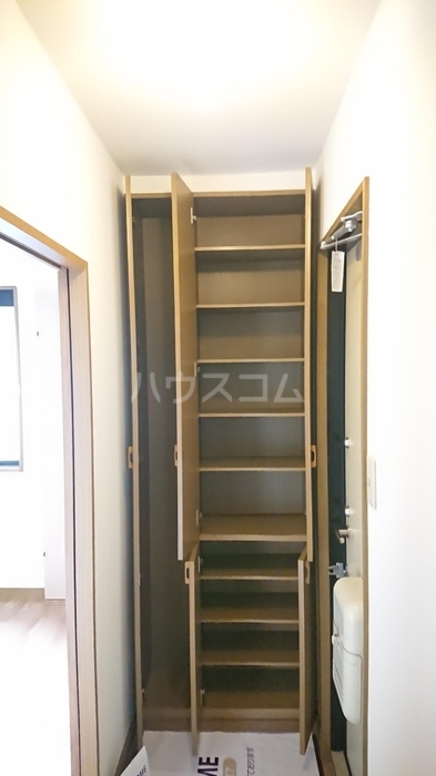 16/30 収納