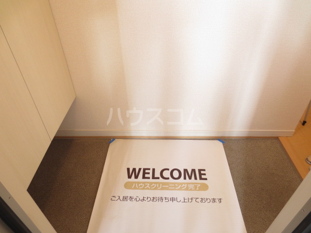 13/30 玄関