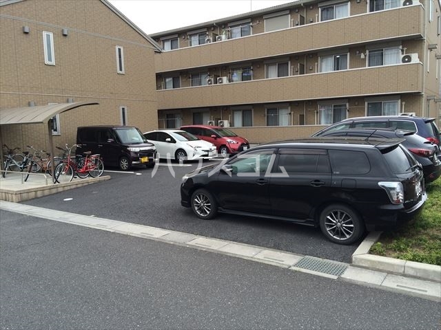 20/30 駐車場