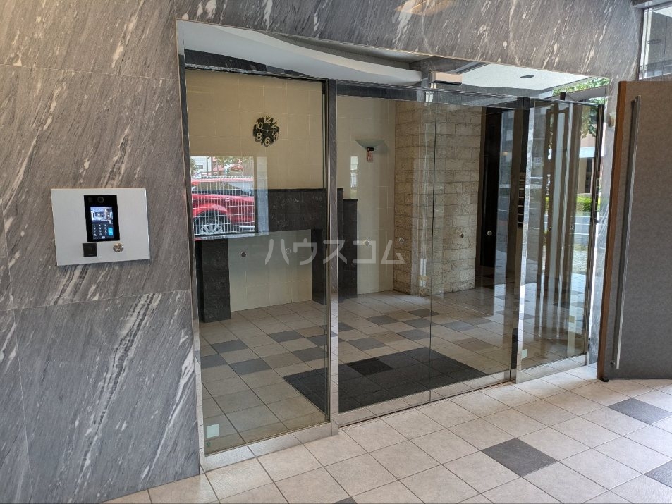 2/10 エントランス