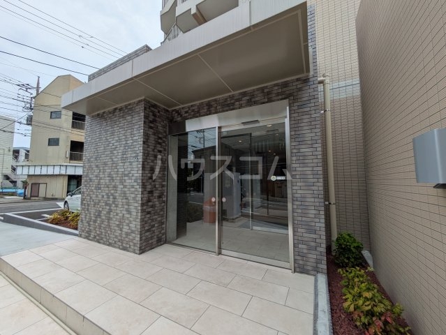 29/30 エントランス