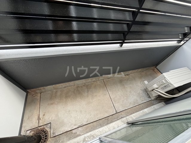 20/30 バルコニー