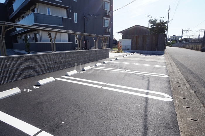 4/5 駐車場