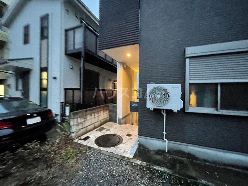 14/17 エントランス