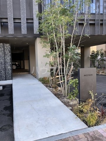 2/6 エントランス