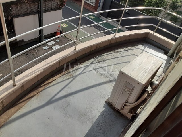 15/22 バルコニー