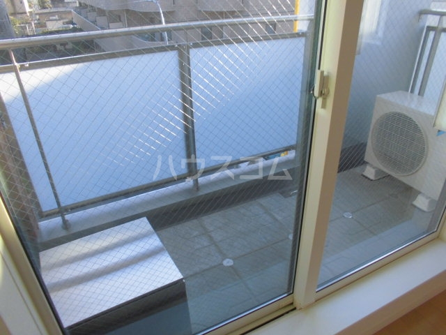 17/27 バルコニー