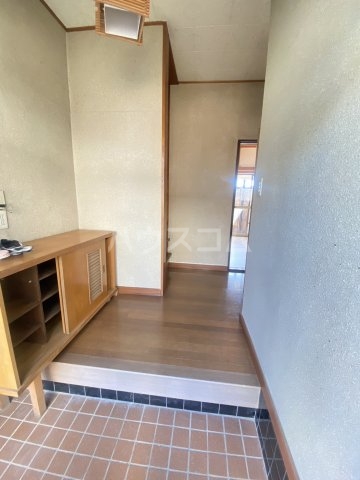13/30 玄関