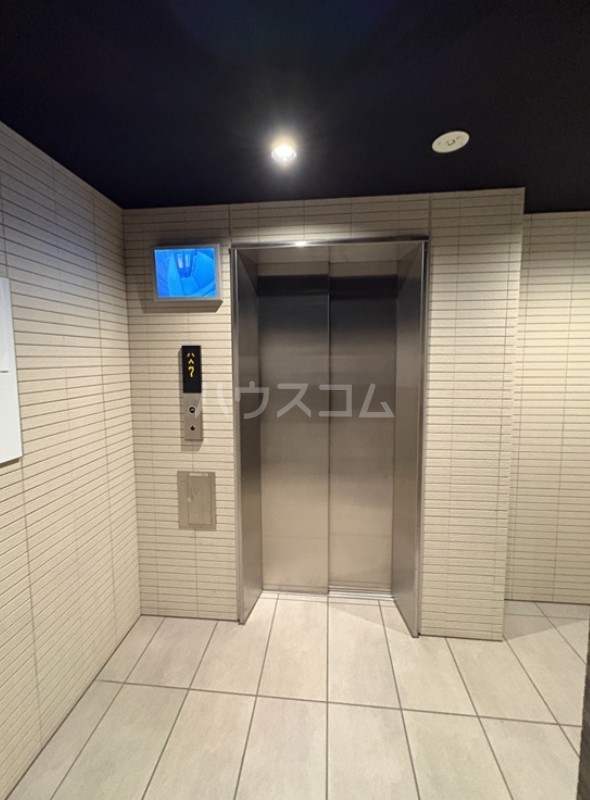 2/6 エントランス