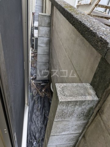 17/30 バルコニー