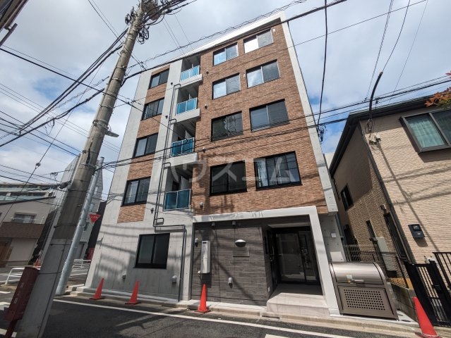 2/4 外観