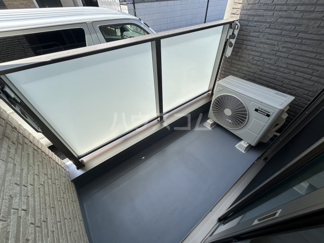 19/30 バルコニー