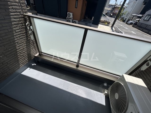 17/30 バルコニー