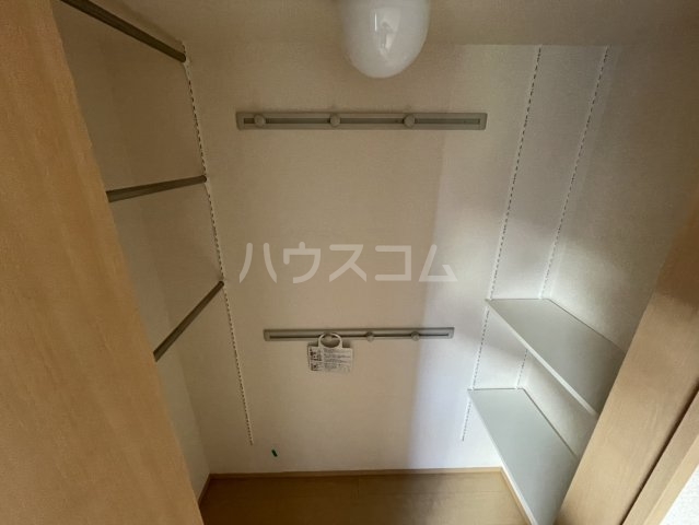 13/26 収納