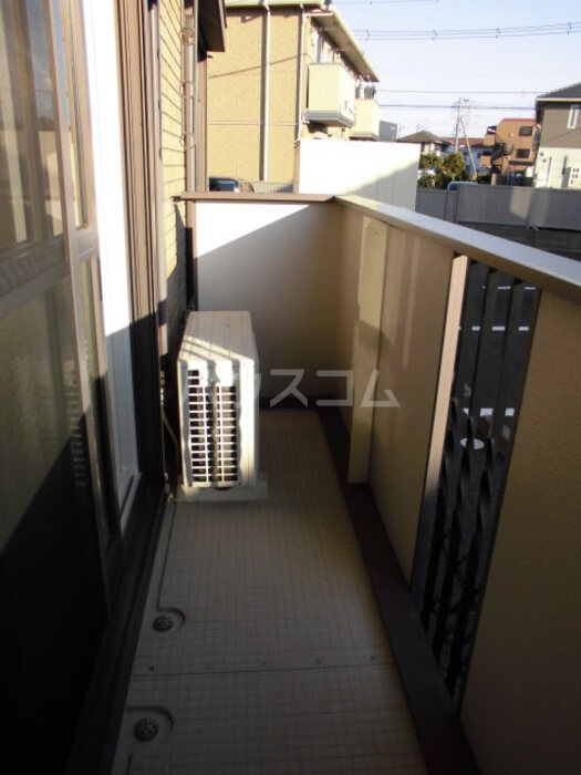 16/20 バルコニー