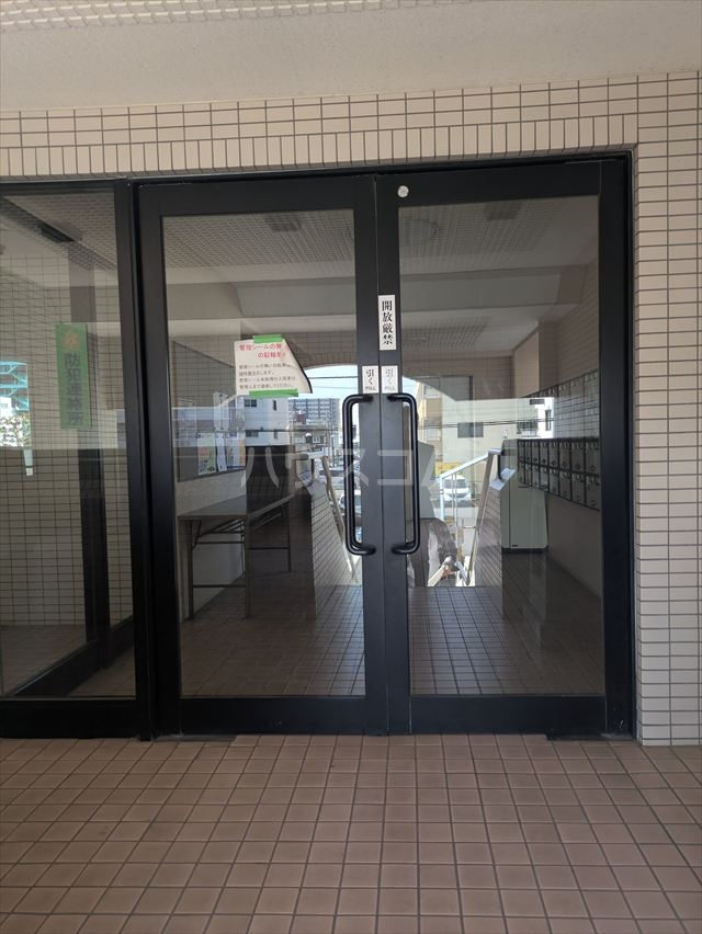 2/10 エントランス