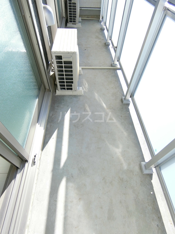 13/17 バルコニー