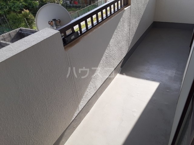 13/19 バルコニー