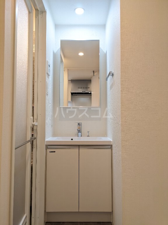 16/30 洗面