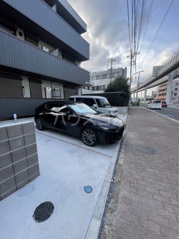 26/28 駐車場
