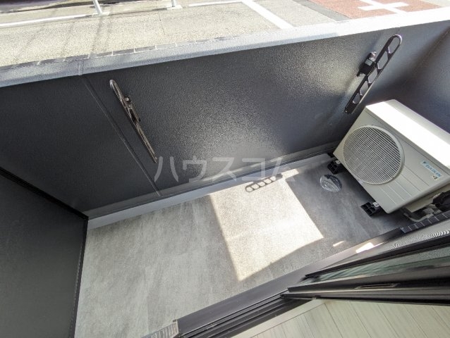 20/30 バルコニー