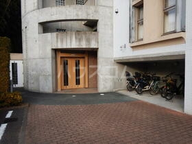 16/24 駐車場