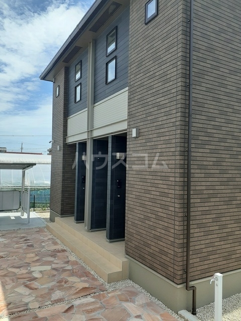 14/20 エントランス