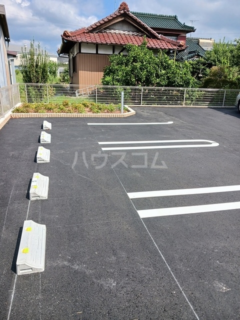 16/22 駐車場