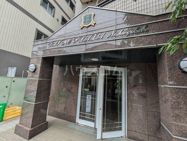 14/22 エントランス