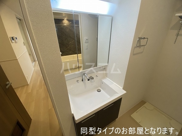 18/30 洗面