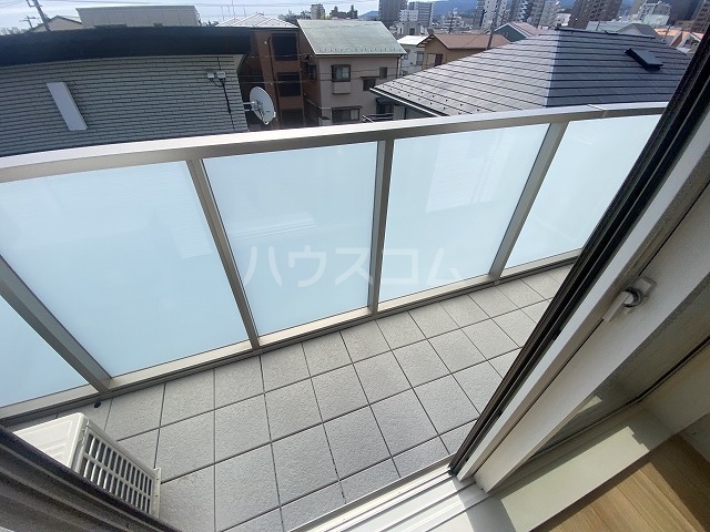 21/30 バルコニー